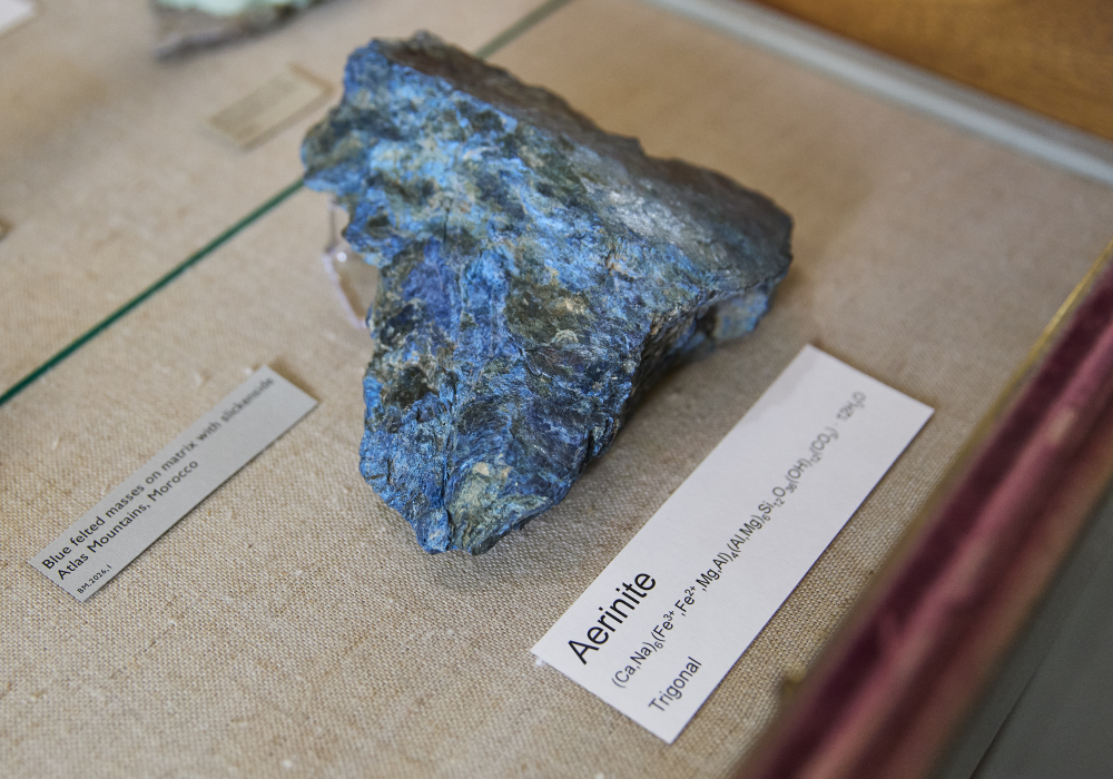 the vivid blue mineral aerinite the vivid blue mineral aerinite